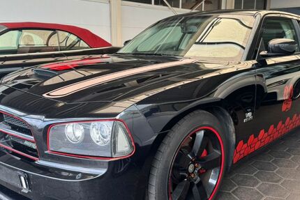 Dodge Charger 250.000 km 13.999 &euro; Münzenberg Gambach 35516