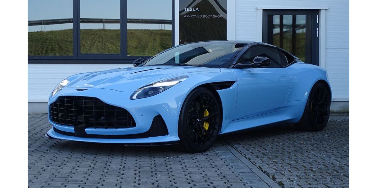 Aston Martin DB12 6.297 km 239.000 &euro; Amöneburg-Roßdorf 35287