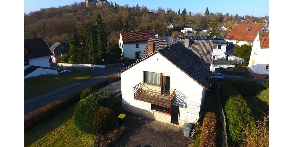 Einfamilienhaus Braunfels - 6 Zimmer, 145 m&sup2;, 217.500&euro; | Angebot:25337263