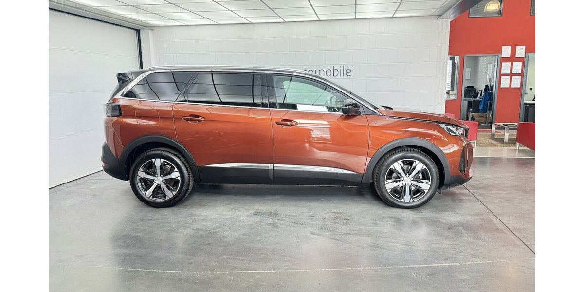 Peugeot 5008 GT 130 BlueHDi 1.Hand Panorama 7 Sitze 29.300 km 28.690 &euro; Lich 35423