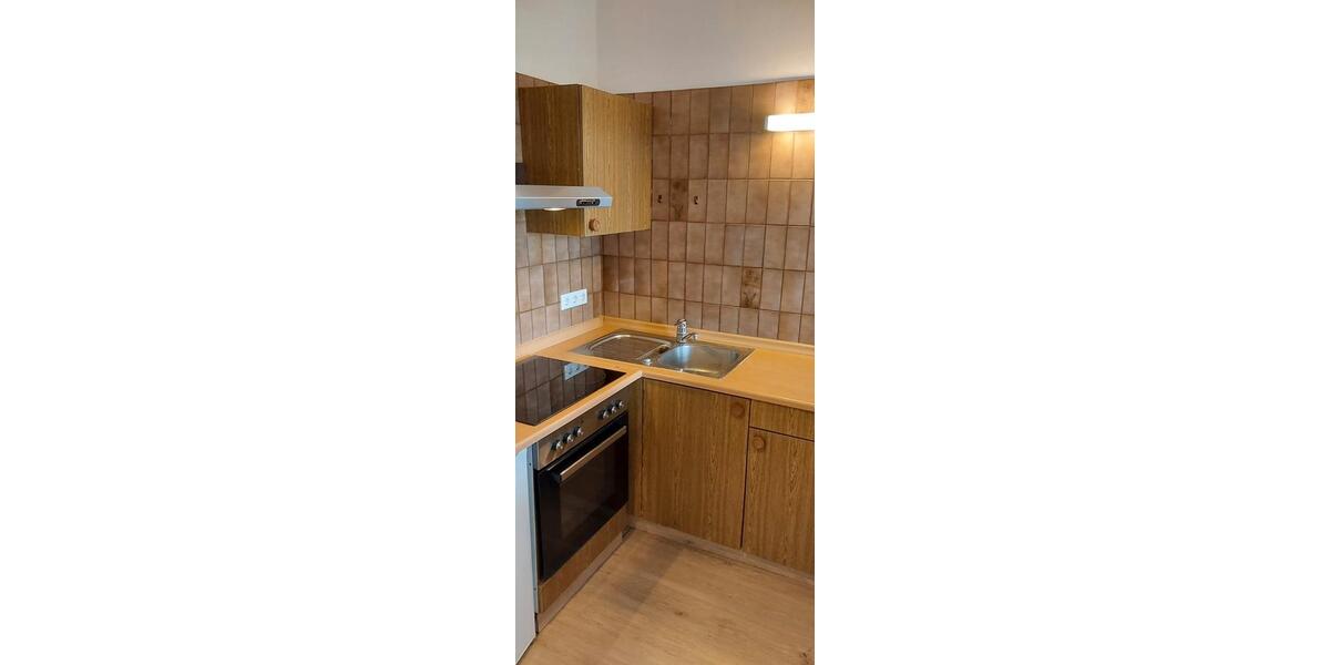 Dachgeschoßwohnung Marburg Biegenviertel - 2 Zimmer, 50 m&sup2;, 650&euro; | Angebot:26634058