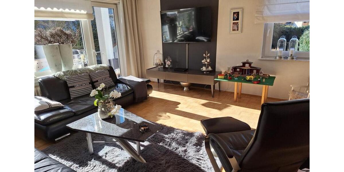 Einfamilienhaus Mittenaar - 6 Zimmer, 150 m&sup2;, 1.300&euro; | Angebot:24813384