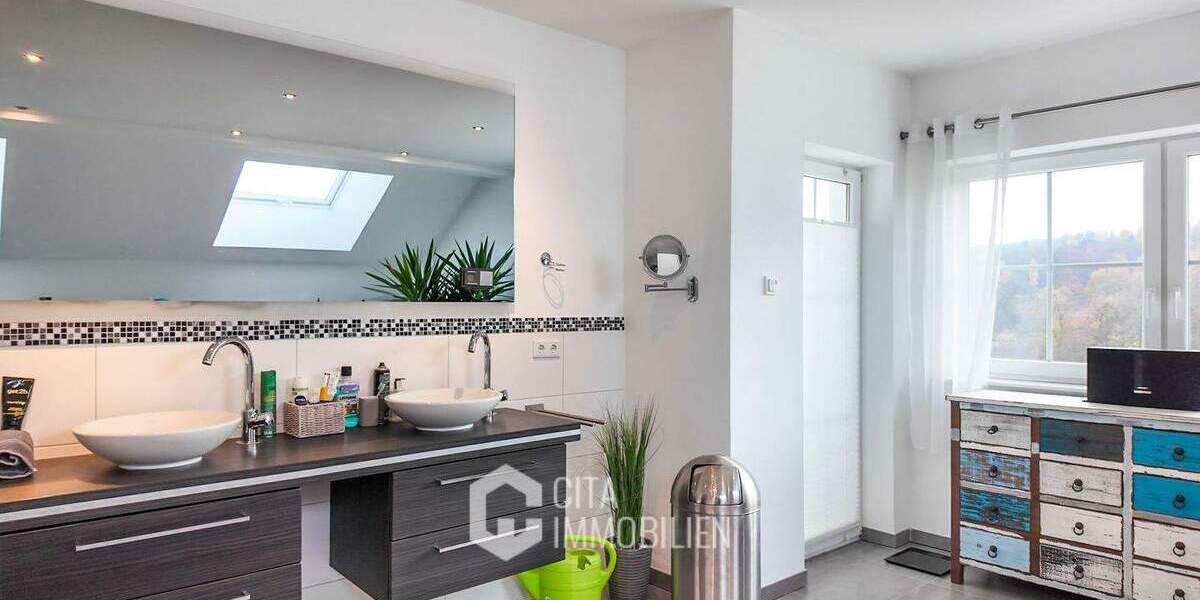 Einfamilienhaus Schöffengrund Niederquembach - 1 Zimmer, 475 m&sup2;, 949.000&euro; | Angebot:25820744