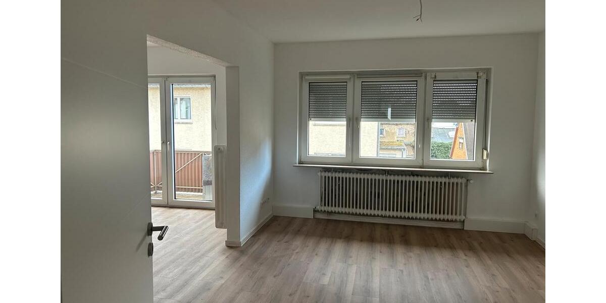 Etagenwohnung Gießen - 4 Zimmer, 87 m&sup2;, 1.220&euro; | Angebot:25902143