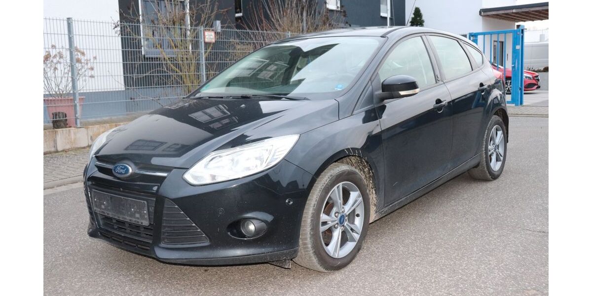 Ford Focus 162.820 km 2.490 &euro; Lollar 35457