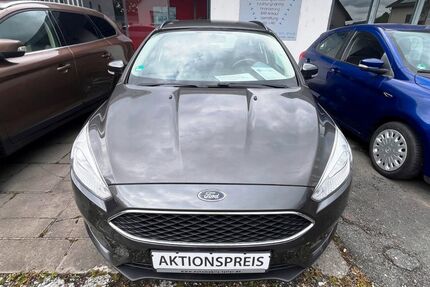 Ford Focus 96.000 km 7.950 &euro; Lollar 35457