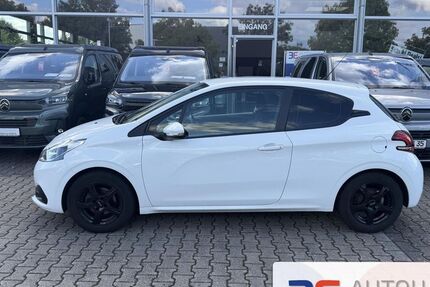 Peugeot 208 97.335 km 3.990 &euro; Wetzlar 35576