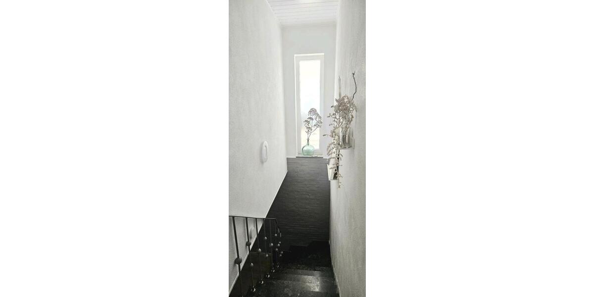 Einfamilienhaus Wölfersheim - 7.5 Zimmer, 126 m&sup2;, 639.000&euro; | Angebot:25640333