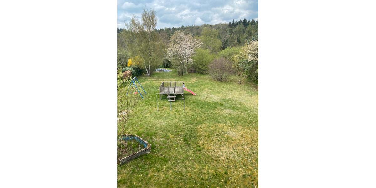 Einfamilienhaus Usingen - 8 Zimmer, 194 m&sup2;, 520.000&euro; | Angebot:27006058