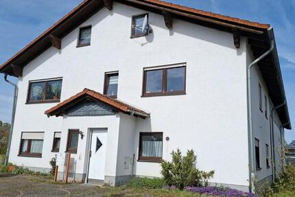 Haus Marburg - 10 Zimmer, 200 m&sup2;, 385.000&euro; | Angebot:26453271