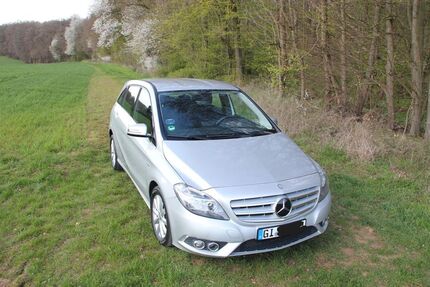 Mercedes-Benz B 200 98.500 km 10.200 &euro; Hungen 35410