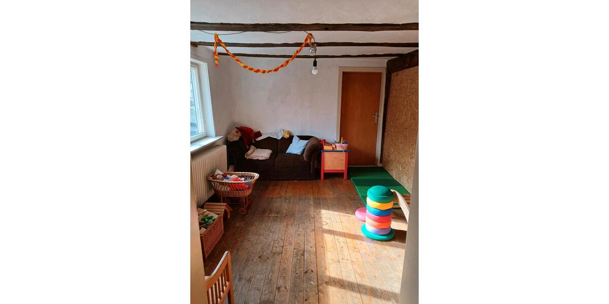 Einfamilienhaus Marburg Biegenviertel - 11 Zimmer, 180 m&sup2;, 430.000&euro; | Angebot:26679390