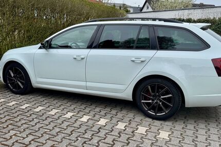 Skoda Octavia 225.522 km 11.400 &euro; Usingen 61250