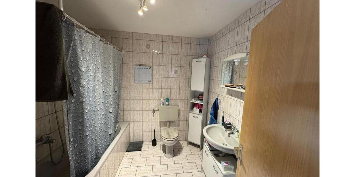 Dachgeschoßwohnung Laubach - 3 Zimmer, 75 m&sup2;, 710&euro; | Angebot:25232244