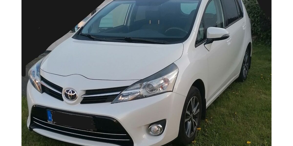 Toyota Verso 215.800 km 8.399 &euro; Grünberg 35305