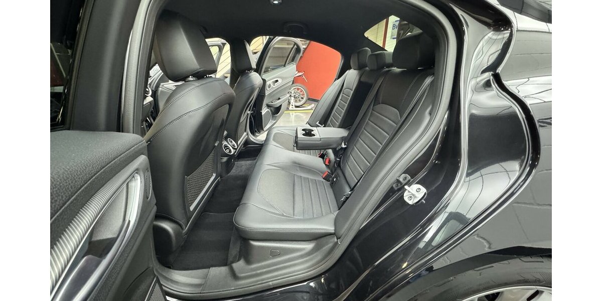 Alfa Romeo Giulia 2.0 Sprint Turbo 16V Xenon Leder Carplay 23.400 km 28.740 &euro; Lich 35423