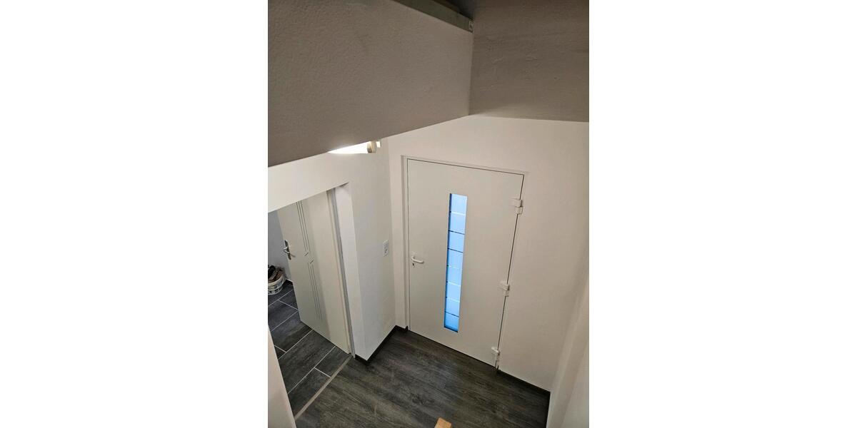 Etagenwohnung Mittenaar - 3 Zimmer, 80 m&sup2;, 720&euro; | Angebot:25945219