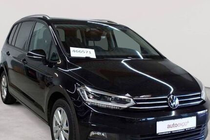 VW Touran 123.926 km 24.289 &euro; Fernwald-Steinbach 35463
