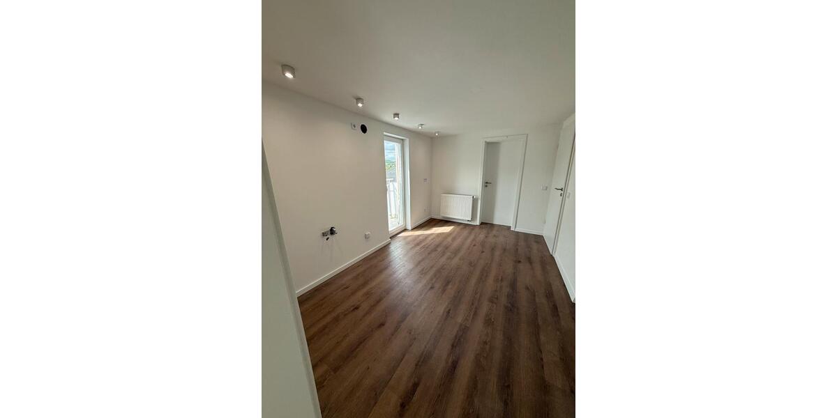 Etagenwohnung Lollar - 2 Zimmer, 70 m&sup2;, 750&euro; | Angebot:26679023