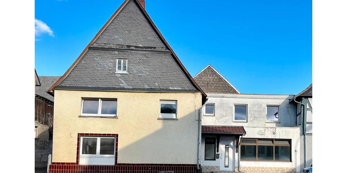 Mehrfamilienhaus, Wohnhaus Solms - 10 Zimmer, 360 m&sup2;, 129.500&euro; | Angebot:21031860