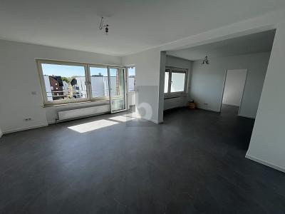 KERNSANIERT MIT VIEL LICHT UND FERNBLICK - Dachgeschoßwohnung Lollar | Angebot:26688801