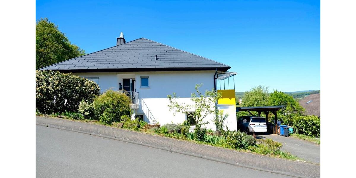 Einfamilienhaus Löhnberg - 10 Zimmer, 200 m&sup2;, 550.000&euro; | Angebot:21871621