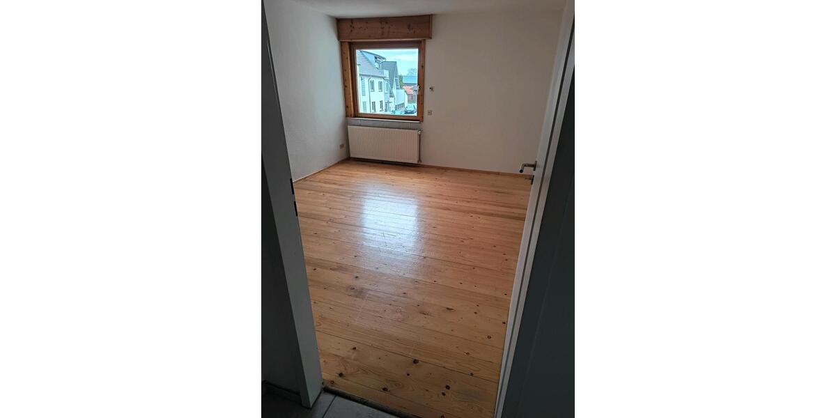 Etagenwohnung Lich - 2 Zimmer, 45 m&sup2;, 500&euro; | Angebot:26032238