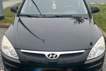 Hyundai i30 182.300 km 1.700 &euro; Butzbach 35510
