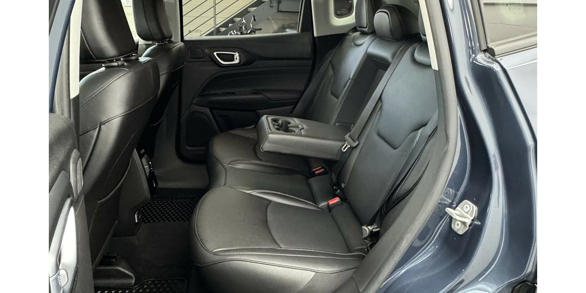 Jeep Compass 1.5L S Mild-Hybrid 48V FWD LED 360 Cam 29.397 km 22.220 &euro; Lich 35423