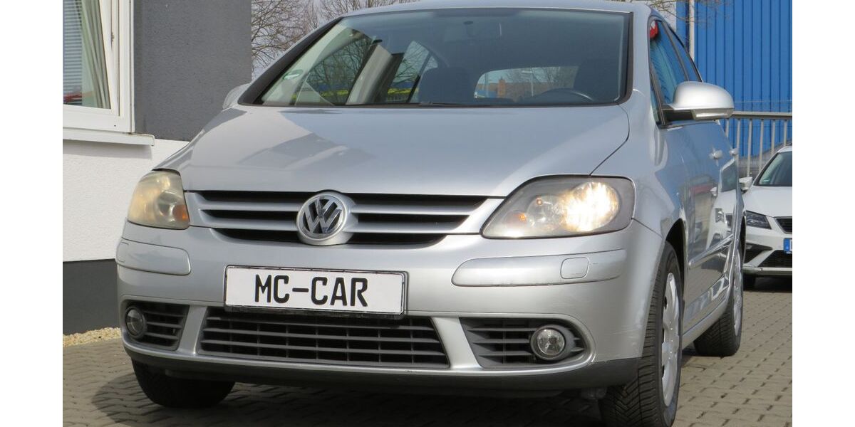 VW Golf 122.035 km 2.990 &euro; Heuchelheim 35452