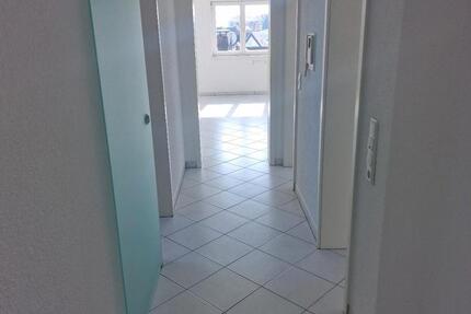 Wohnung Wölfersheim - 1 Zimmer, 65 m&sup2;, 750&euro; | Angebot:25475951