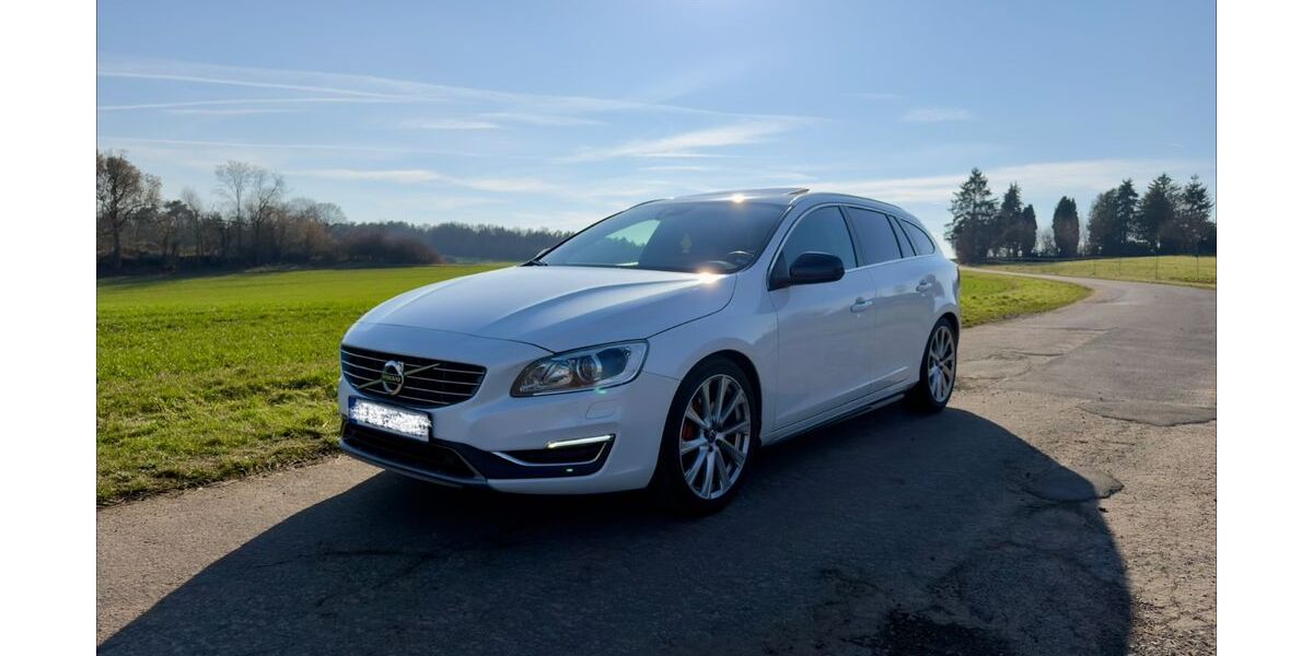 Volvo V60 140.000 km 18.400 &euro; Laubach 35321
