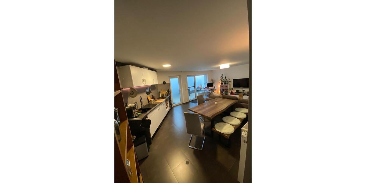 Etagenwohnung Gießen Wieseck - 2 Zimmer, 62 m&sup2;, 960&euro; | Angebot:25892409