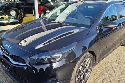Kia ceed / Ceed 107.811 km 15.490 &euro; Ehringshausen 35630
