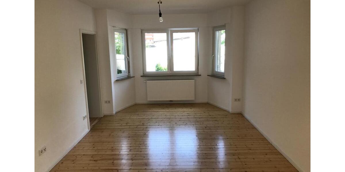 Erdgeschoßwohnung Solms - 2.5 Zimmer, 85 m&sup2;, 950&euro; | Angebot:25545811