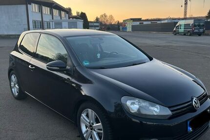 VW Golf 128.000 km 5.899 &euro; Grünberg 35305