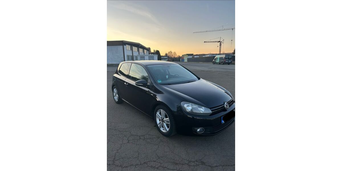 VW Golf 128.000 km 5.899 &euro; Grünberg 35305