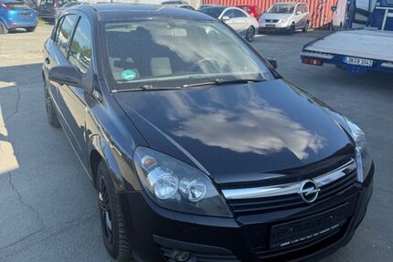 Opel Astra 185.000 km 600 &euro; Wetzlar 35576