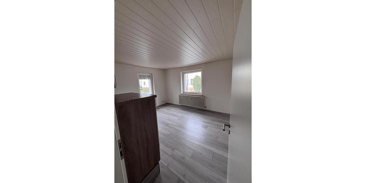 Erdgeschoßwohnung Heuchelheim a. d. Lahn - 2 Zimmer, 55 m&sup2;, 750&euro; | Angebot:25945197