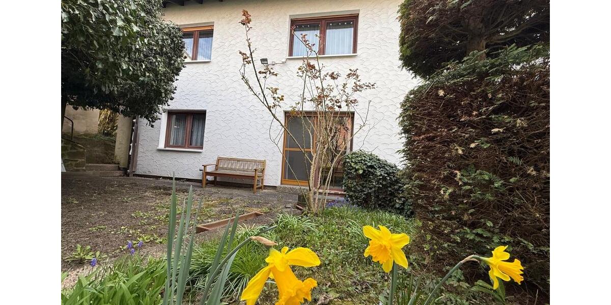 Einfamilienhaus Marburg Cappel - 7 Zimmer, 202 m&sup2;, 329.000&euro; | Angebot:26632794