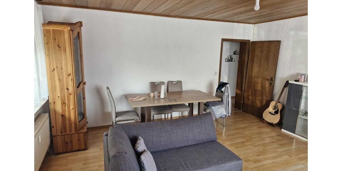 Erdgeschoßwohnung Reiskirchen - 3 Zimmer, 90 m&sup2;, 900&euro; | Angebot:26033448