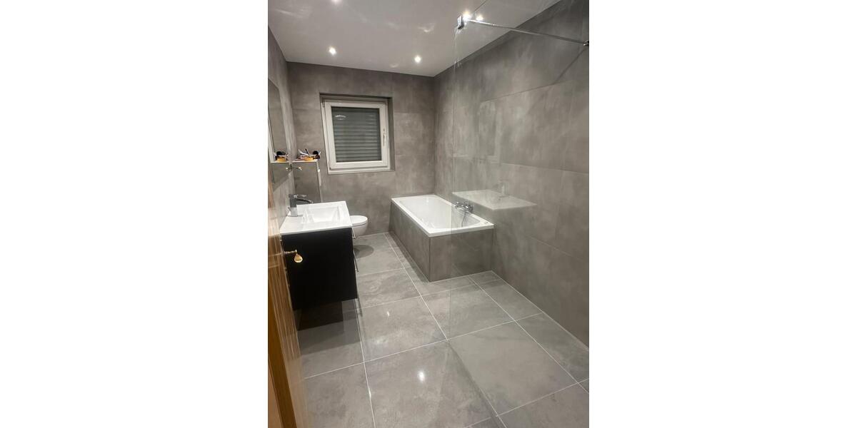 Mehrfamilienhaus, Wohnhaus Grünberg - 9 Zimmer, 200 m&sup2;, 285.000&euro; | Angebot:27091268