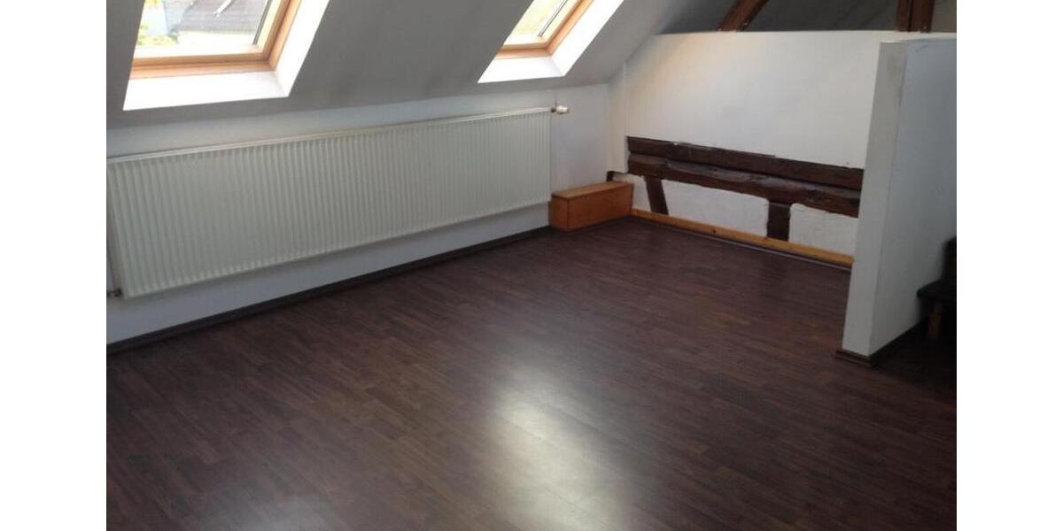 Dachgeschoßwohnung Fernwald - 3 Zimmer, 60 m&sup2;, 900&euro; | Angebot:25232248