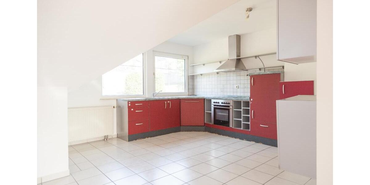 Dachgeschoßwohnung Staufenberg - 3 Zimmer, 96 m&sup2;, 240.000&euro; | Angebot:25390607