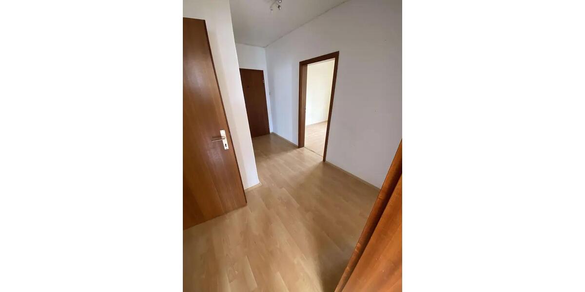 Etagenwohnung Gießen Wieseck - 3 Zimmer, 72 m&sup2;, 830&euro; | Angebot:24895248