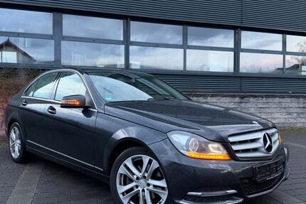 Mercedes-Benz C 220 245.000 km 7.990 &euro; Heuchelheim 35452
