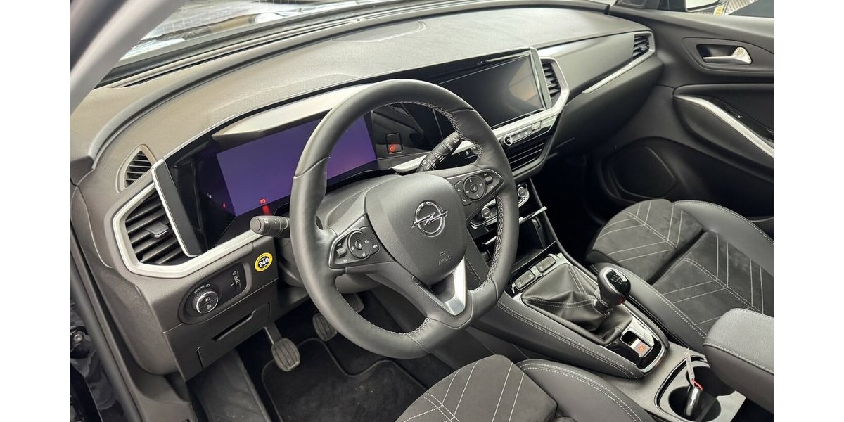 Opel Grandland Elegance 1.2 Turbo LED Winterpaket 9.700 km 20.280 &euro; Lich 35423