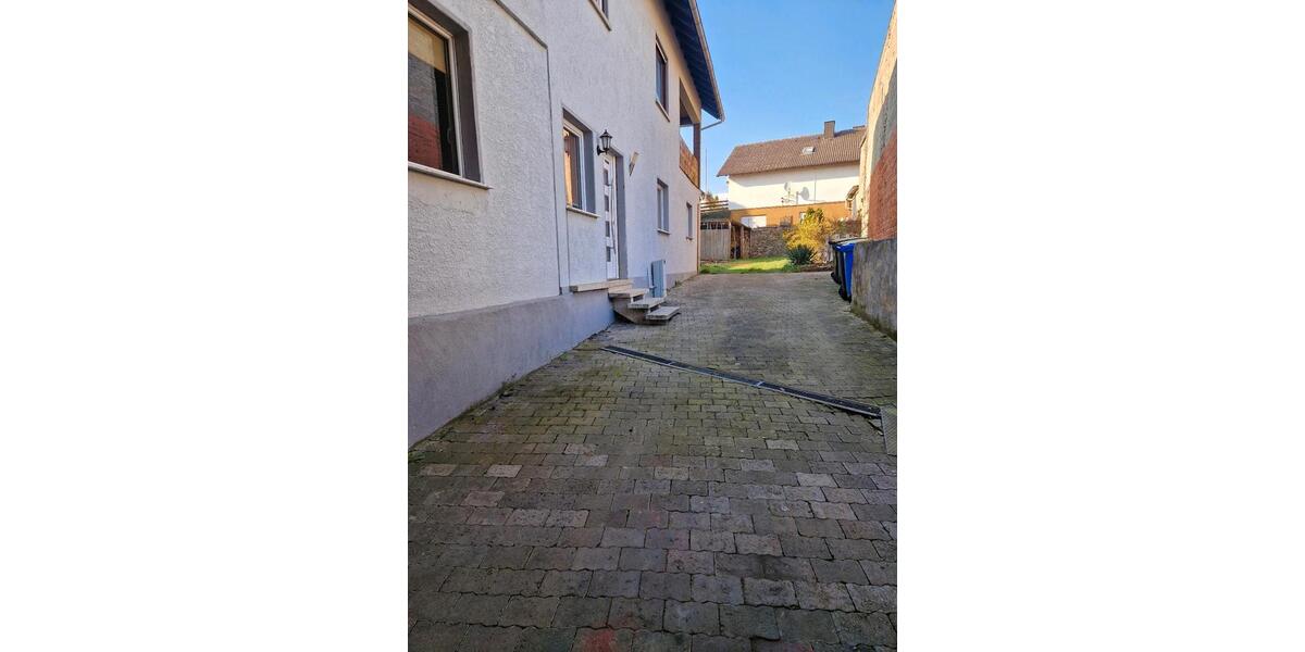 Einfamilienhaus Schöffengrund - 7 Zimmer, 176 m&sup2;, 260.000&euro; | Angebot:25852929