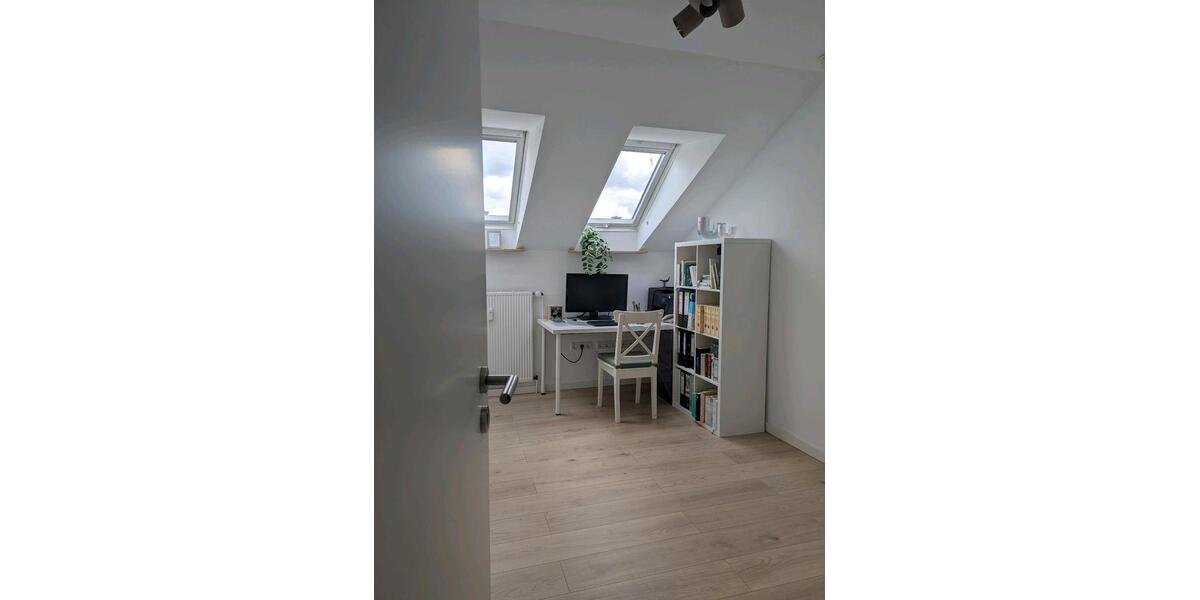 Dachgeschoßwohnung Friedberg (Hessen) - 3 Zimmer, 91 m&sup2;, 299.999&euro; | Angebot:27143211