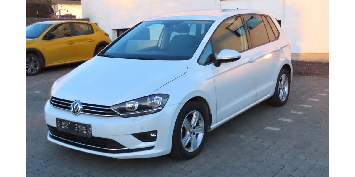 VW Golf Sportsvan 194.400 km 8.900 &euro; Solms-Oberbiel 35606